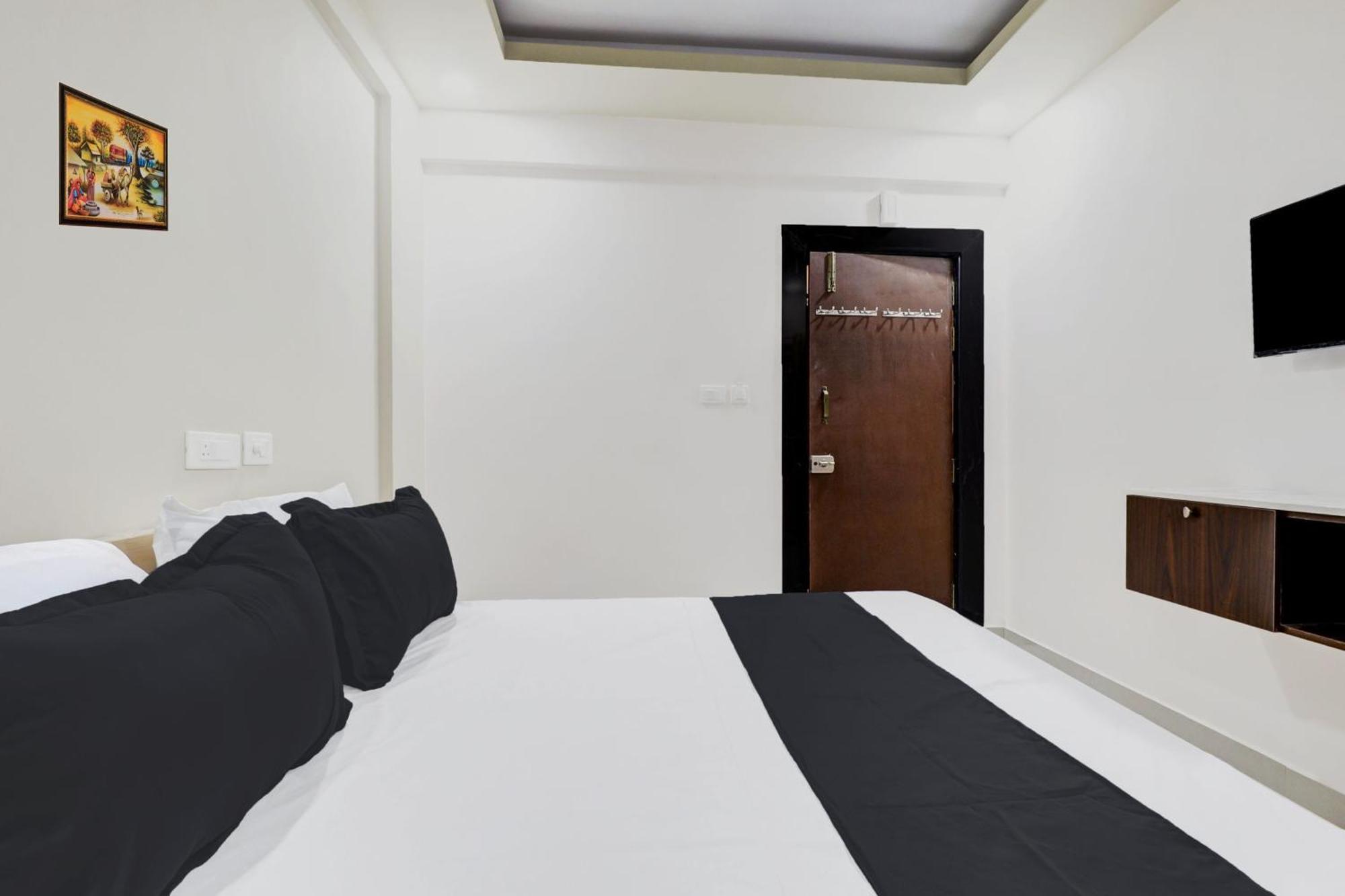 Super Hotel O Sri Harshitha Grand Near Zudio - Star Bazaar, Kundalhalli Gate Bangalore Extérieur photo