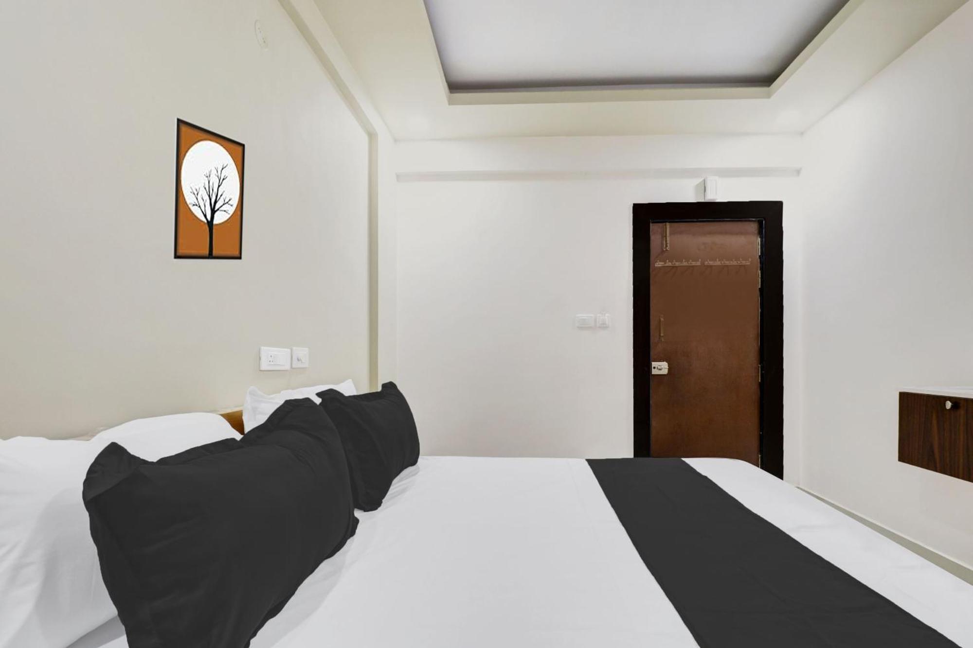 Super Hotel O Sri Harshitha Grand Near Zudio - Star Bazaar, Kundalhalli Gate Bangalore Extérieur photo